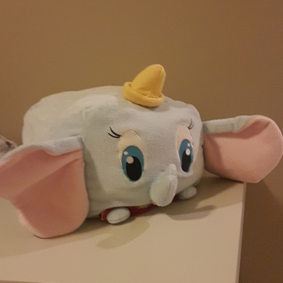 Disney Dumbo Plush 14.5inch - Picture 5 of 8